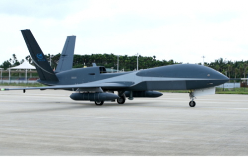 天上那么多卫星，为何还要无人机去台风中心走一遭