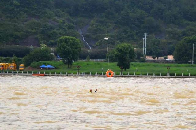 无人机在防汛抗洪中应用