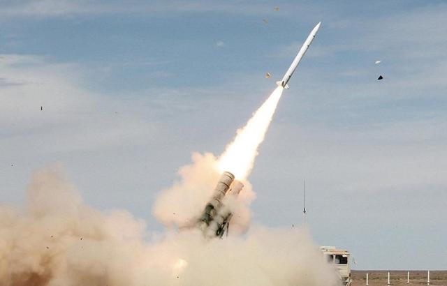 继无人机后，我国导弹又斩获一国订单，美威胁：放弃采购否则制裁