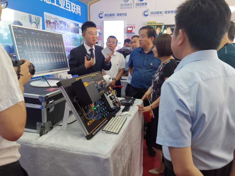 5G+软件定义，东土科技这样show!