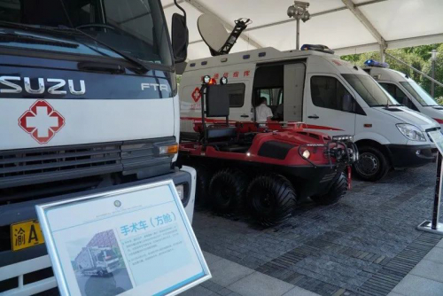 科技抗疫“硬核”设备集结，开启一场与众不同的“大秀”