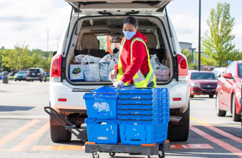 沃尔玛的在线销售额爆增，将带动仓库机器人的火爆