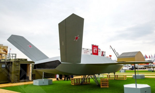 俄罗斯“雷霆”无人机曝光