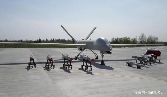 彩虹4无人机抵达边境，挂6枚导弹全天候待命，随时轰炸越界印军