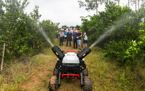 极飞R150农业无人车，将为果园植保管理带来什么改变？