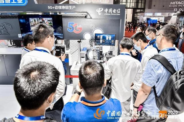 无人车、无人机、无人工厂 5G惊艳工博会