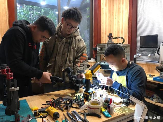 太牛了，永川区这位“牛人”自制无人机，飞上央视啦！