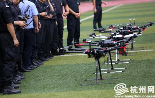 超炸裂！杭州警用无人机大练兵演练直击侧记