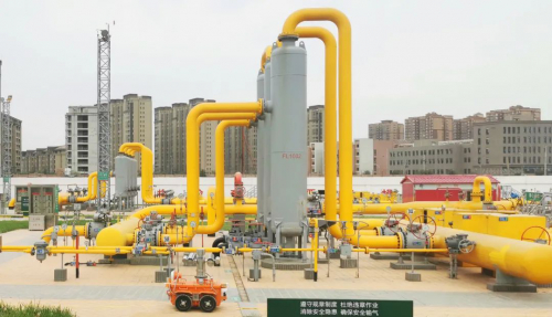 全国首个机器人巡检燃气分输站通过验收