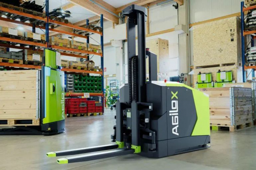 Agilox：通过自主式叉车OCF扩展内部物流自动化组合