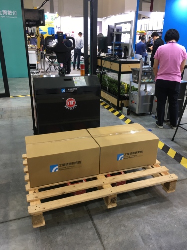 工研院研发无人搬运车技术荣获专利肯定