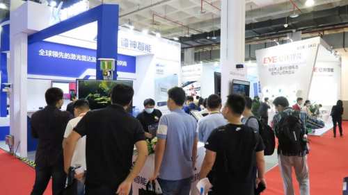 镭神智能全系列车规级混合固态激光雷达亮相北京车展