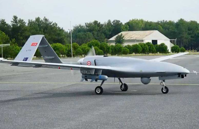 军用无人机之战！亚阿战争之后，我们的无人机会不会大赚一笔？