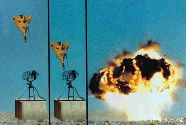 军用无人机有多恐怖？十分钟歼灭装甲营，防空雷达也怕它