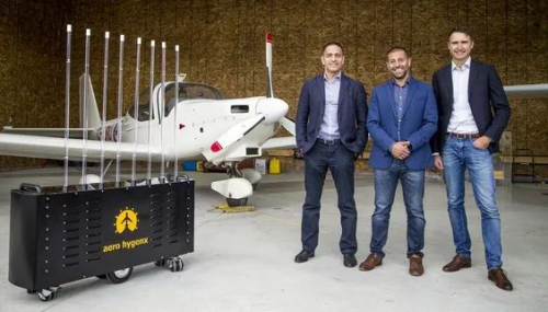 加拿大Aero HygenX推出了可用紫外线消毒的移动机器人