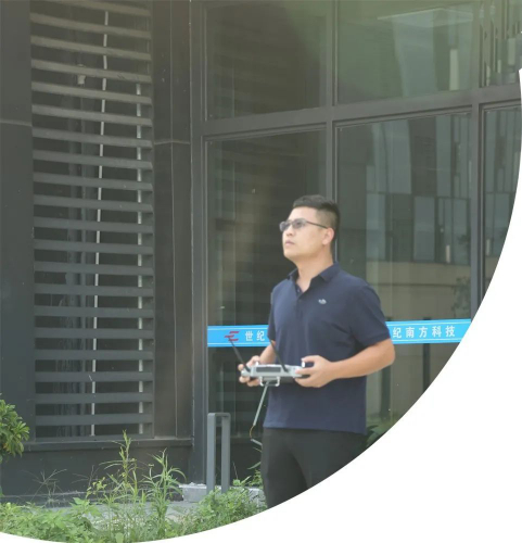 有"钱景"！无人机职业飞手高薪就业新选择——专访国内资深飞手雷涛