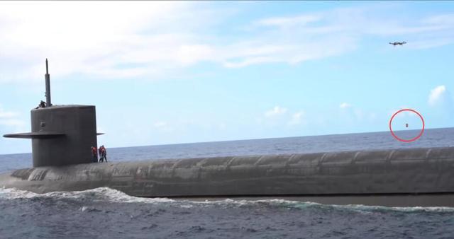 美军尝试用无人机给潜艇“送快递” 美媒：导致潜艇暴露遭受攻击