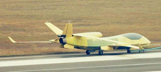 中国战略无人机，一架就能监视整个太平洋，还能携带导弹巡航