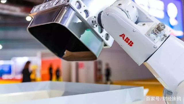 进博会直击｜ABB带来无人机载天然气管道泄漏检测解决方案