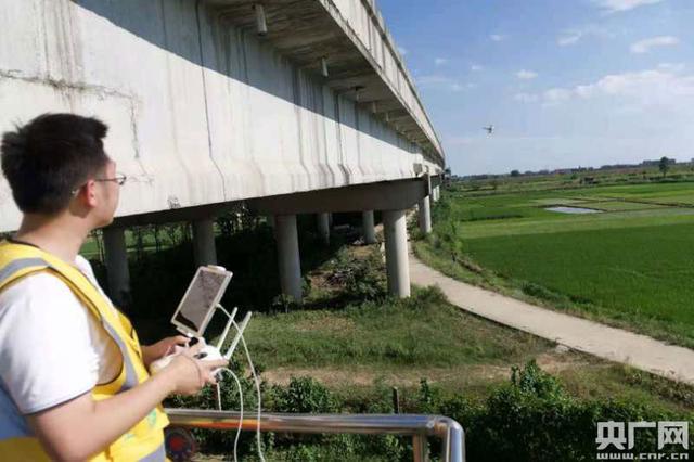无人机、机器人为江西高速保驾护航