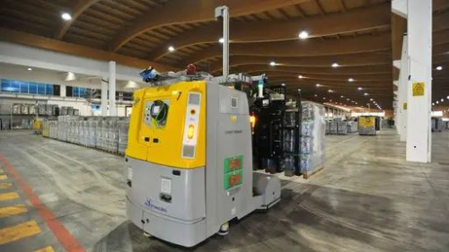 安全专题 | 高性能激光制导AGV如何在简易深冻仓库中运行