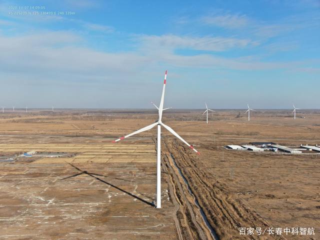 如何使用无人机进行风力发电巡检？