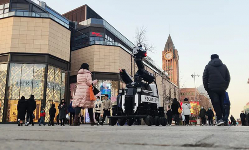 ANDI-安防巡检机器人 正式“上岗”北京王府井商业步行街