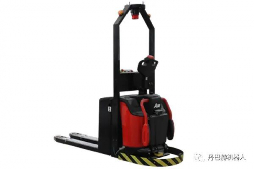 丹巴赫机器人|智能化工厂的重要工具-AGV搬运车