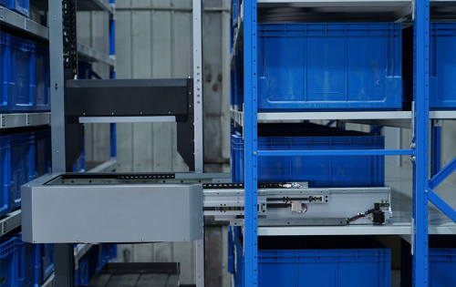 Conveyco:AMR流动货架补给堆垛机器人Stacker-Bot