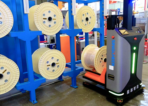 星基  AGV智能物流小车