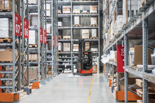 劢微机器人 | 智慧加速，无人叉车助推制造和仓储物流自动化