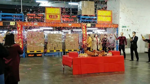 逾300台AMR 2分钟自动换电，海康机器人助力屈臣氏旗下香港百佳打造商超智能化示范