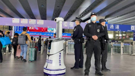 小笨智能赋能春运 让每一位游子安全往返！