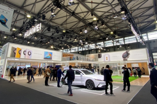 MWC 2021：百花齐放 引领5G终端新风尚