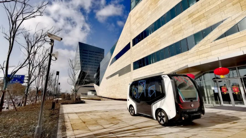 园区里的这辆无人驾驶小车，拥有“上帝视角”，一起来看！