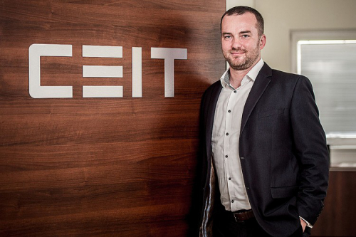 捷克CEIT无人值守自主物流机器人为斯柯达改善和创新内部物流