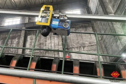 国家能源集团黄玉川煤矿智能巡检机器人正式“上岗”