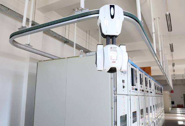 京港地铁变电所试点智能巡检机器人，巡检频次3小时一次