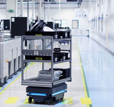 互联网跨界造车，智能制造成核心竞争点