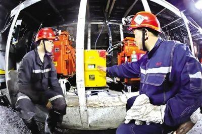 5G为采矿撑起安全伞——山西新元矿井“5G+工业互联网”应用纪实