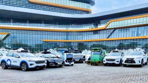 专注无人配送赛道，白犀牛携手上海国际汽车城亮相世界人工智能大会