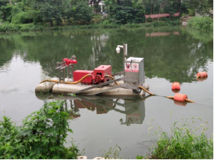 无人船变身“吸尘器”，南京用科技清扫河道治理“盲区”