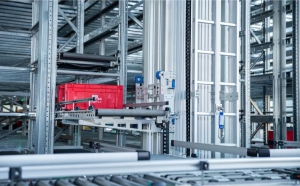 德马科技高速多穿系统：让空间、效率为服装仓储创造价值