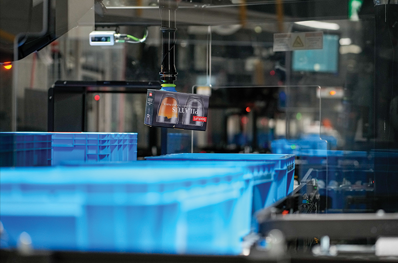 日本SB物流公司实施采石和包装机器人系统，以及自动存储和检索、运输和分拣