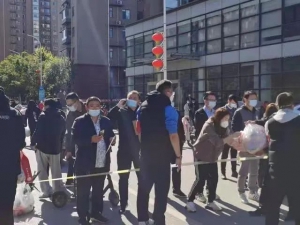 疫情又起，布科思智能消毒机器人铸就防疫铁墙！