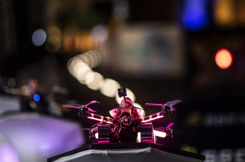 无人机行业群雄逐鹿 