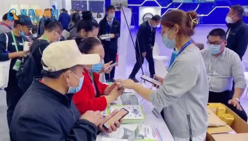 酷！超星智能新能源无人驾驶拖拉机首次亮相中国农机展