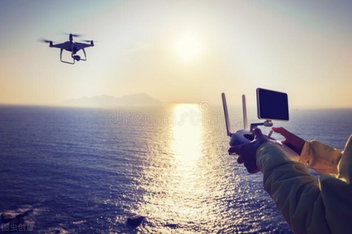 深海机器人正在绘制海底，地球的最后边界