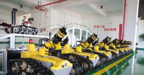 定海：智能隧道巡检机器人投用