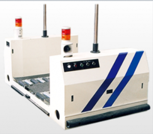 无人驾驶运输车 （AGV）